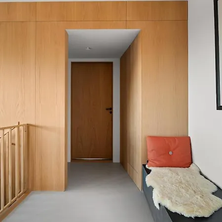 In The Hollywood Hills Of With Breathtaking Views * Μπέργκεν