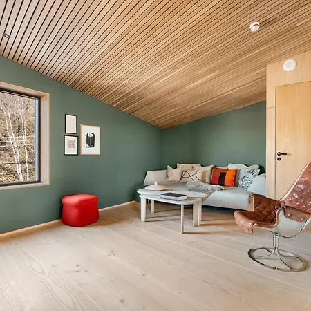 In The Hollywood Hills Of With Breathtaking Views Villa