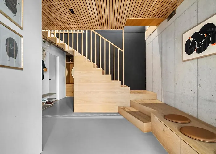 In The Hollywood Hills Of With Breathtaking Views 빌라 *