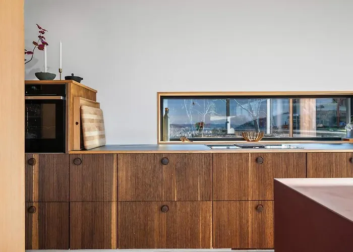 In The Hollywood Hills Of With Breathtaking Views * ברגן